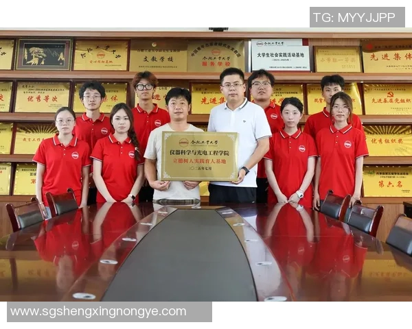 朱荣振：从学术研究到社会实践的多维探索与创新之路